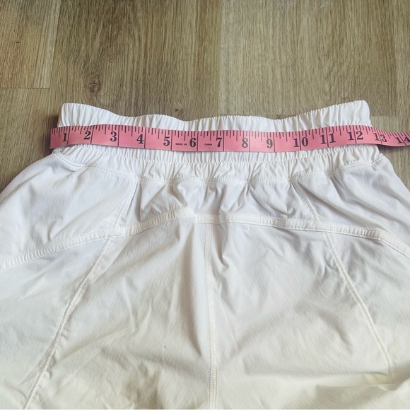 Lululemon Tracker Shorts - Picture 3 of 7